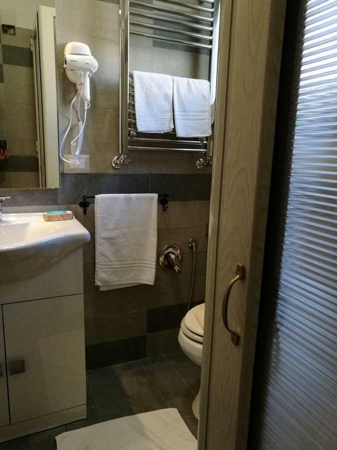 B&B Fratelli Nicoli Рим Экстерьер фото