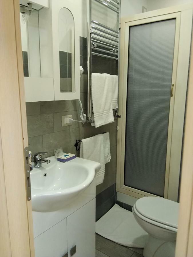 B&B Fratelli Nicoli Рим Экстерьер фото